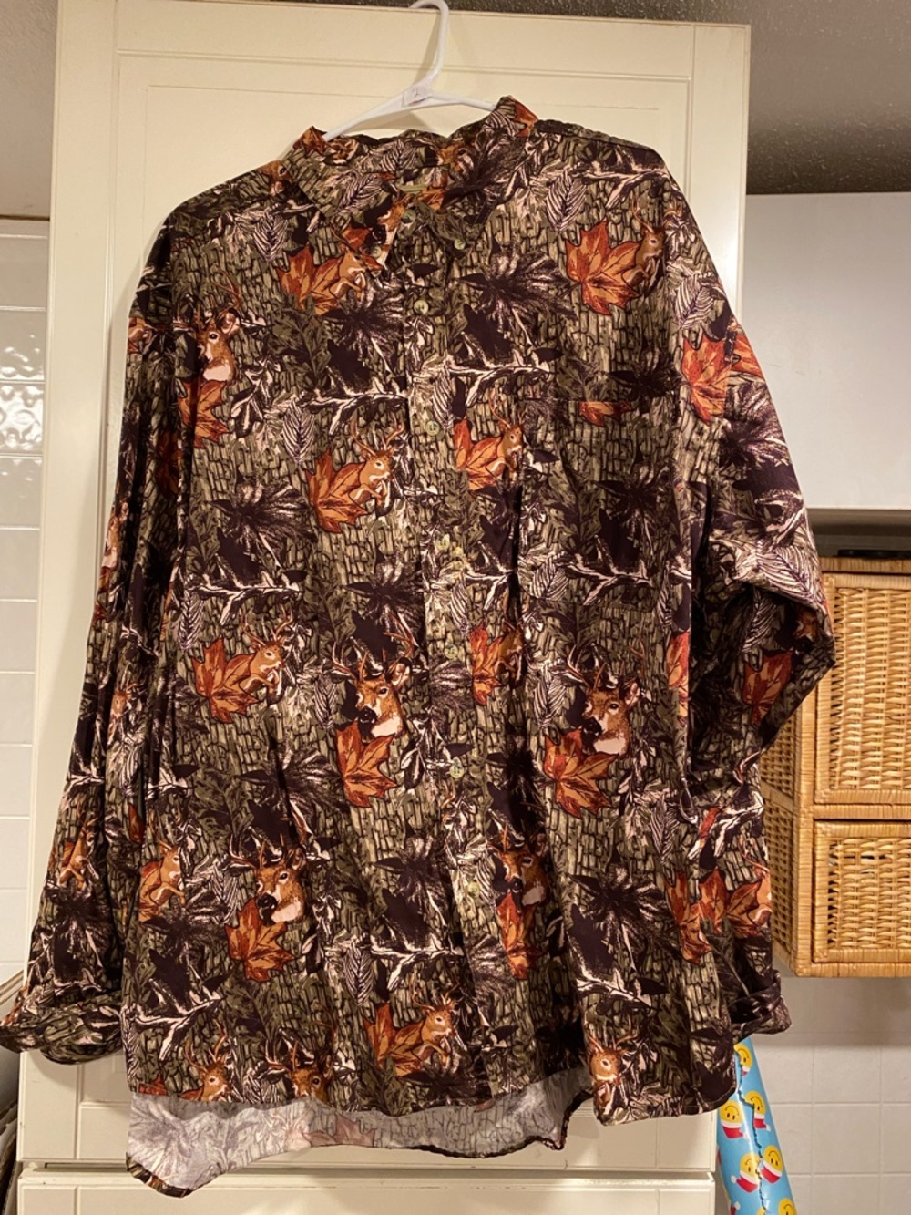 Field tested Deer Print Button-Up Shirt Brown & Green size 2XL 3:29 100% cotton